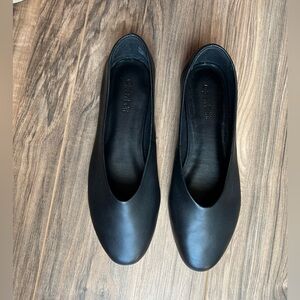 Elegant Black Loafers for Women